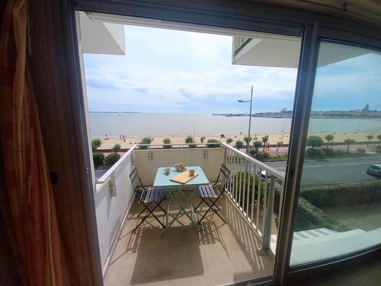 Royan - Vue Mer Pour Cet Appartement Face A La Plage - Grande Conche ภายนอก รูปภาพ
