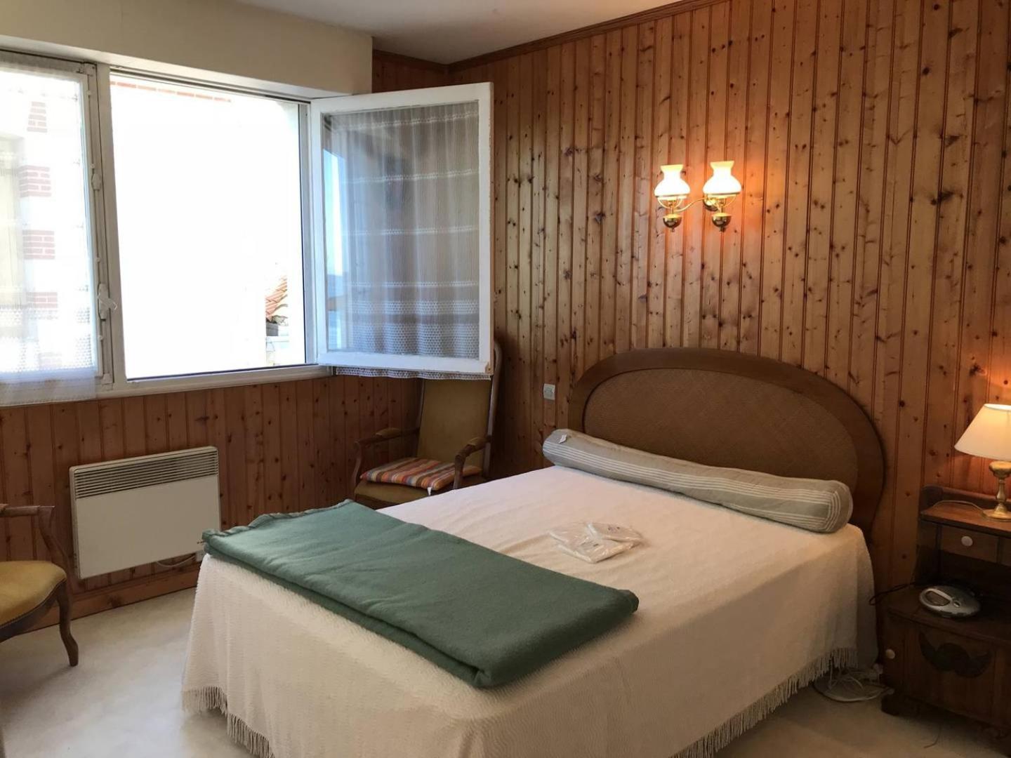 Royan - Vue Mer Pour Cet Appartement Face A La Plage - Grande Conche ภายนอก รูปภาพ