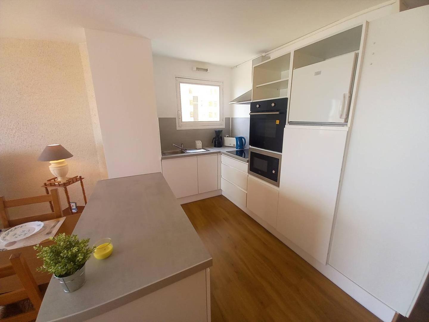 Royan - Vue Mer Pour Cet Appartement Face A La Plage - Grande Conche ภายนอก รูปภาพ